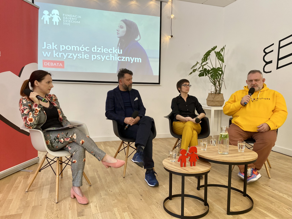 Zdjęcie uczestników debaty